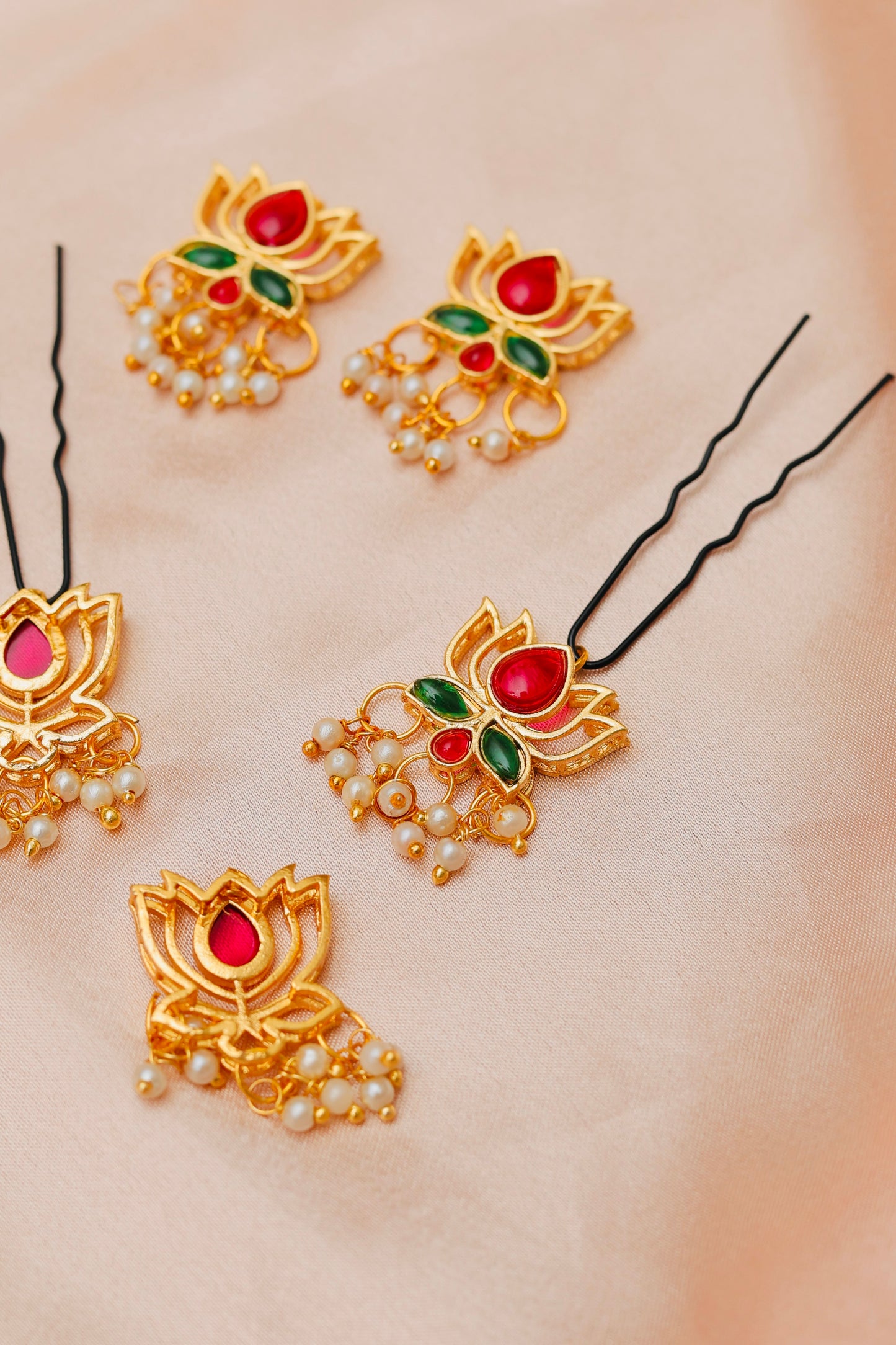 Kundan Lotus 🪷 ( Pack of 6 Lotus )