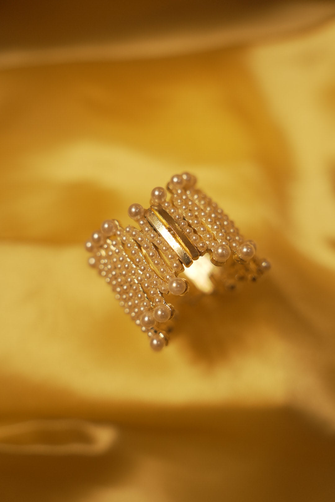 Pearly Claw Clip