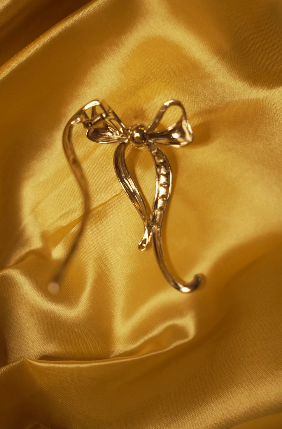Belle Pearly Bow