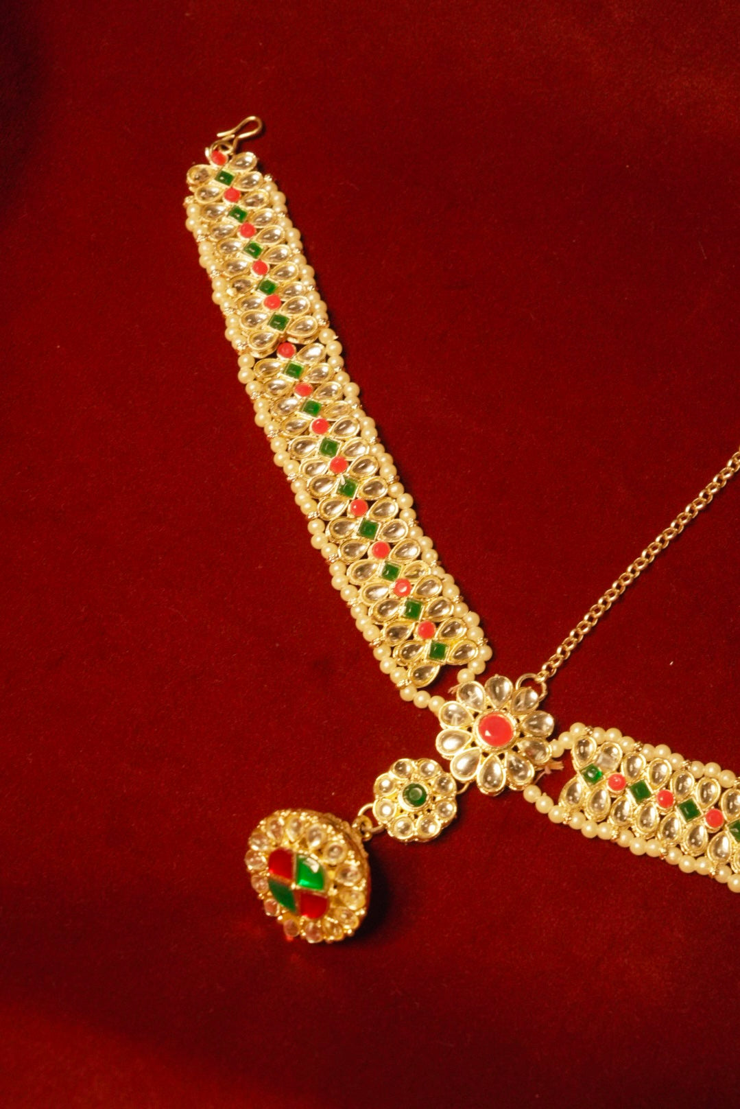 Kundan Borla Matha Patti