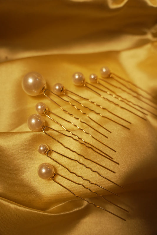 Pearly Pins ( Set of 9 Pins )
