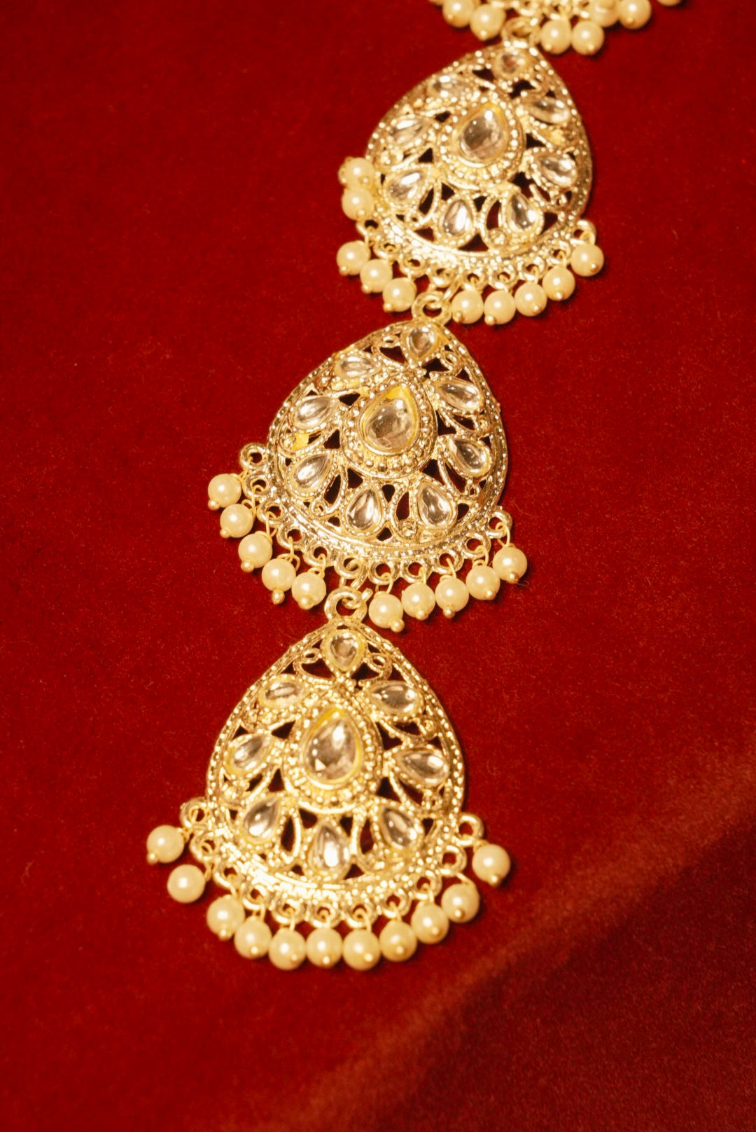 Royal Guth Accessory