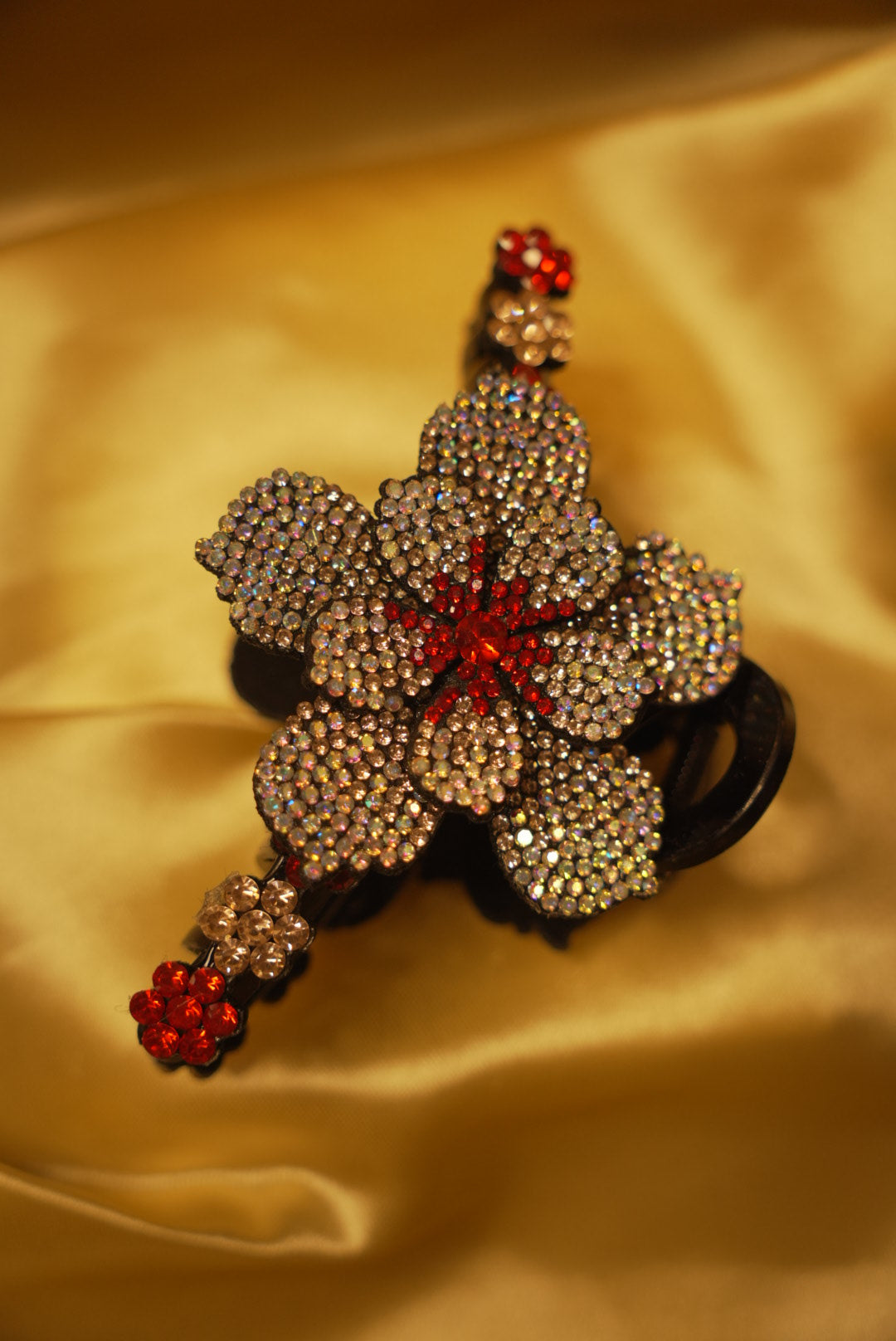 Red Floral Claw Clip