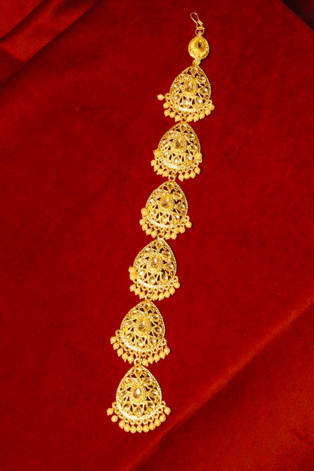 Royal Guth Accessory