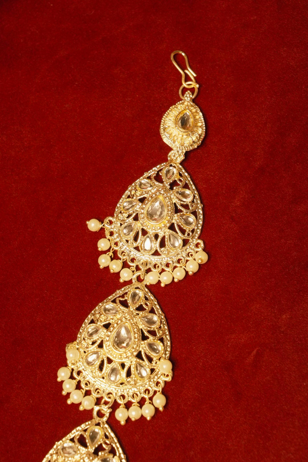 Royal Guth Accessory