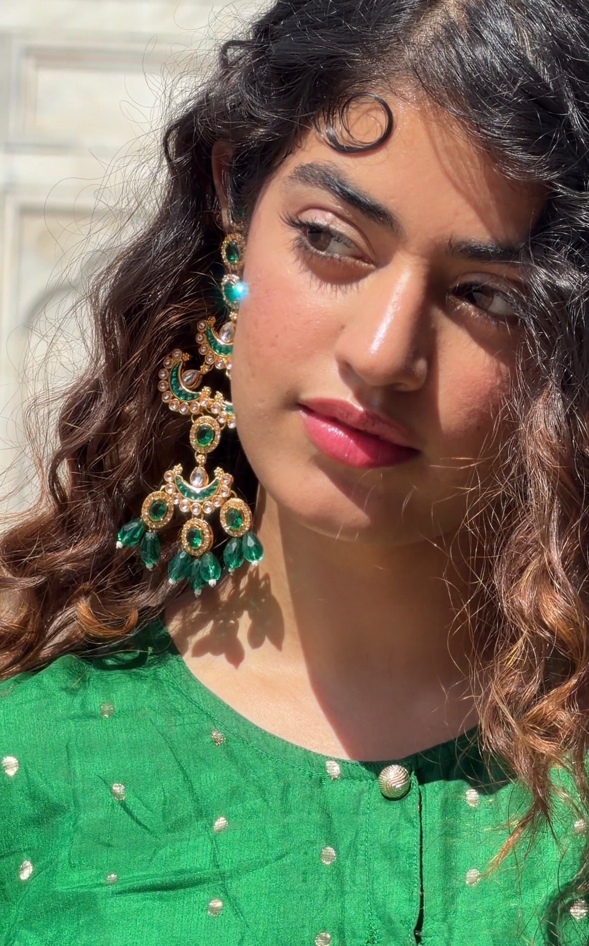 Mumtaz ~ Emerald Green Tikka & Earrings set