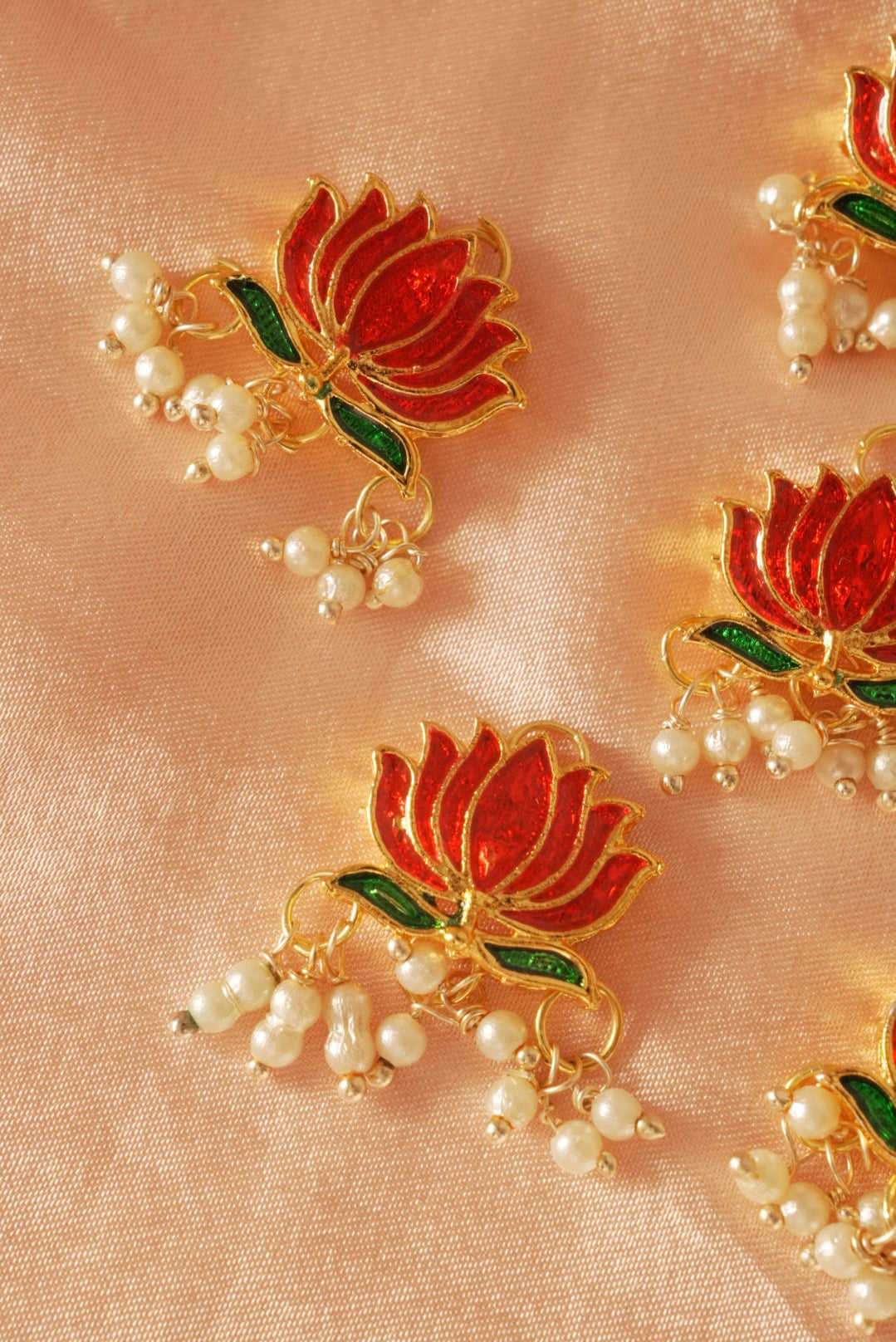 Red Lotus Hair Pins ( Set of 6 ) 🪷