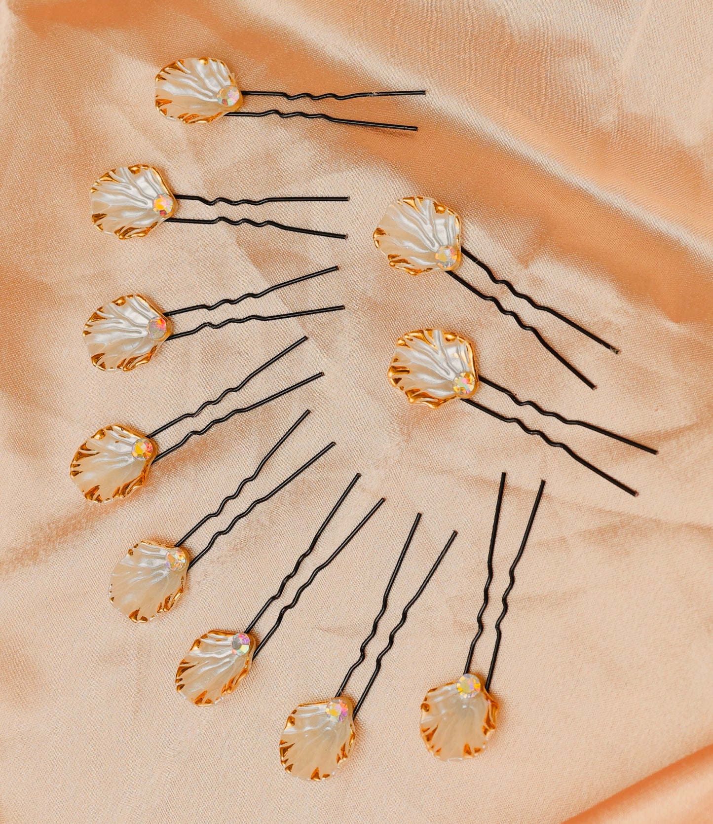 Ariel Shell Pins 🧜‍♀️ ( Pack of 10 )