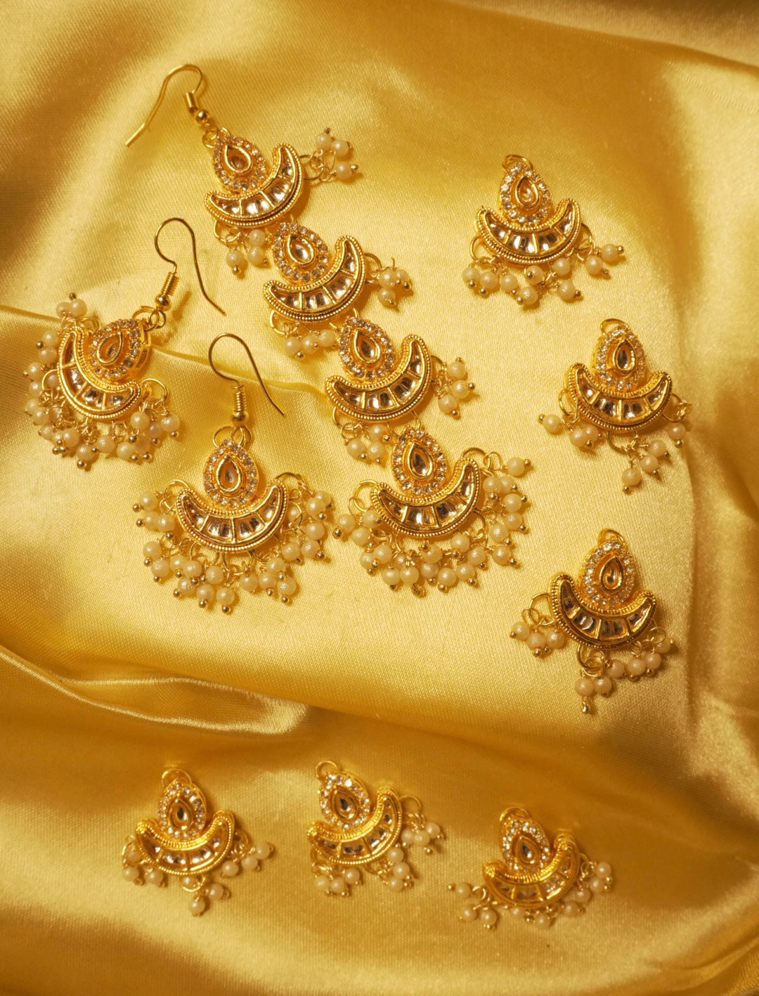 Diya Baati ~ Maang Tikka, Earrings & 6 Hair Pins