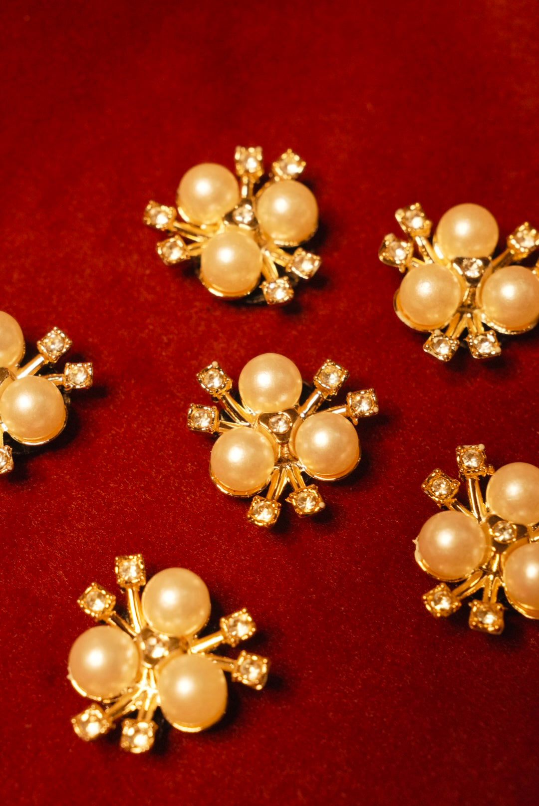 Pearls Velcro Pins ( Set of 6 )