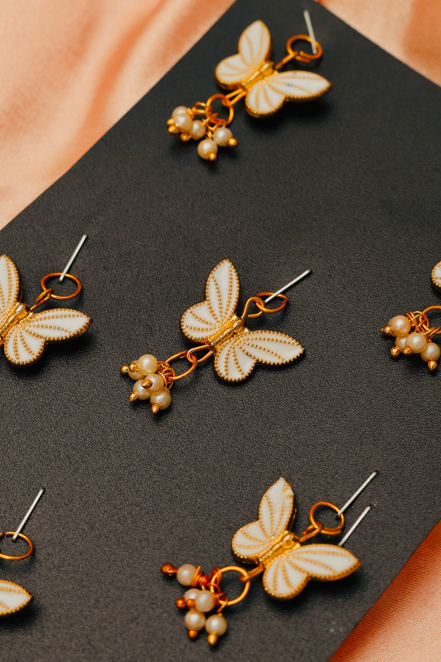 White Pearly Butterflies 🦋 ( Pack of 8 )