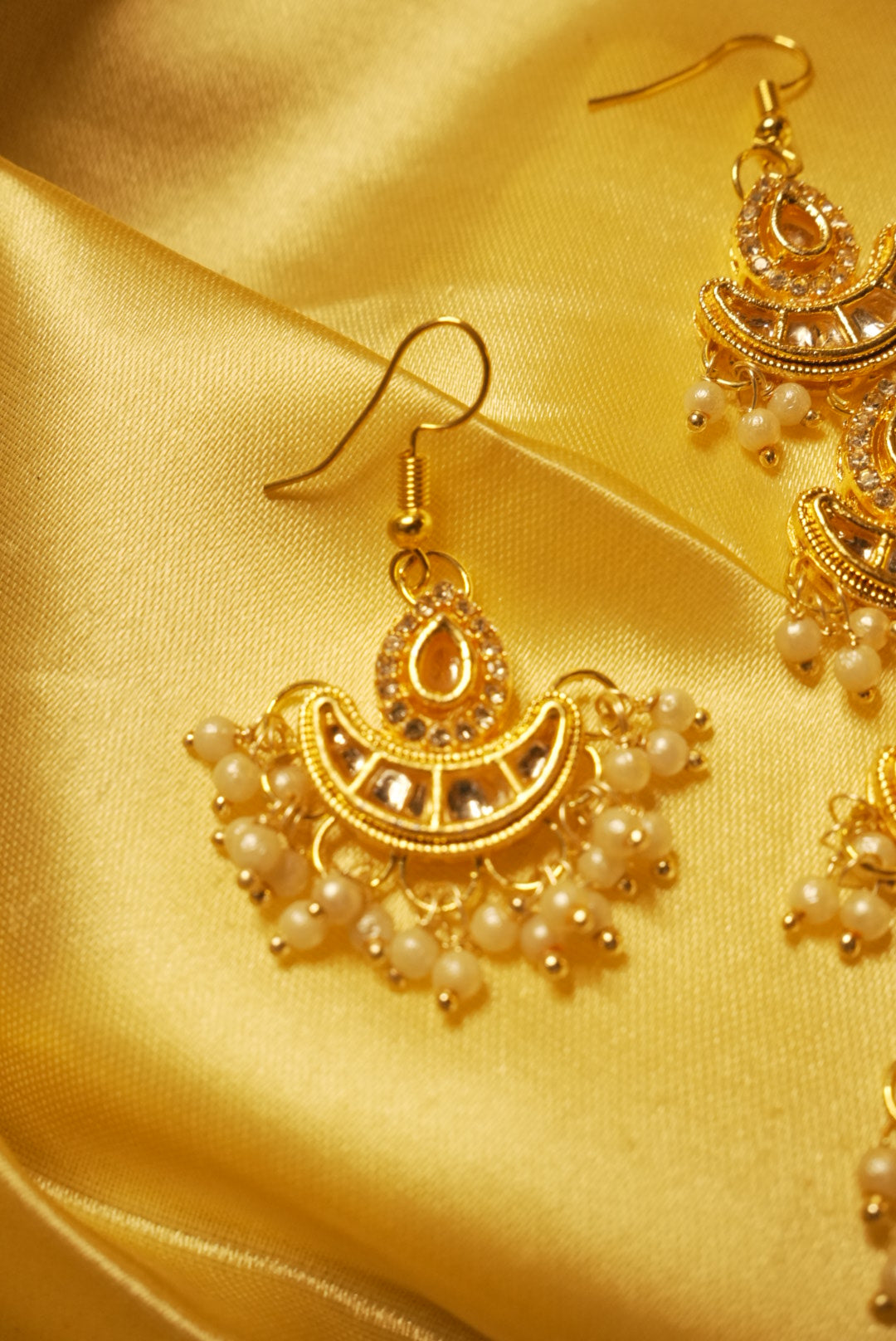Diya Baati ~ Maang Tikka & Earrings