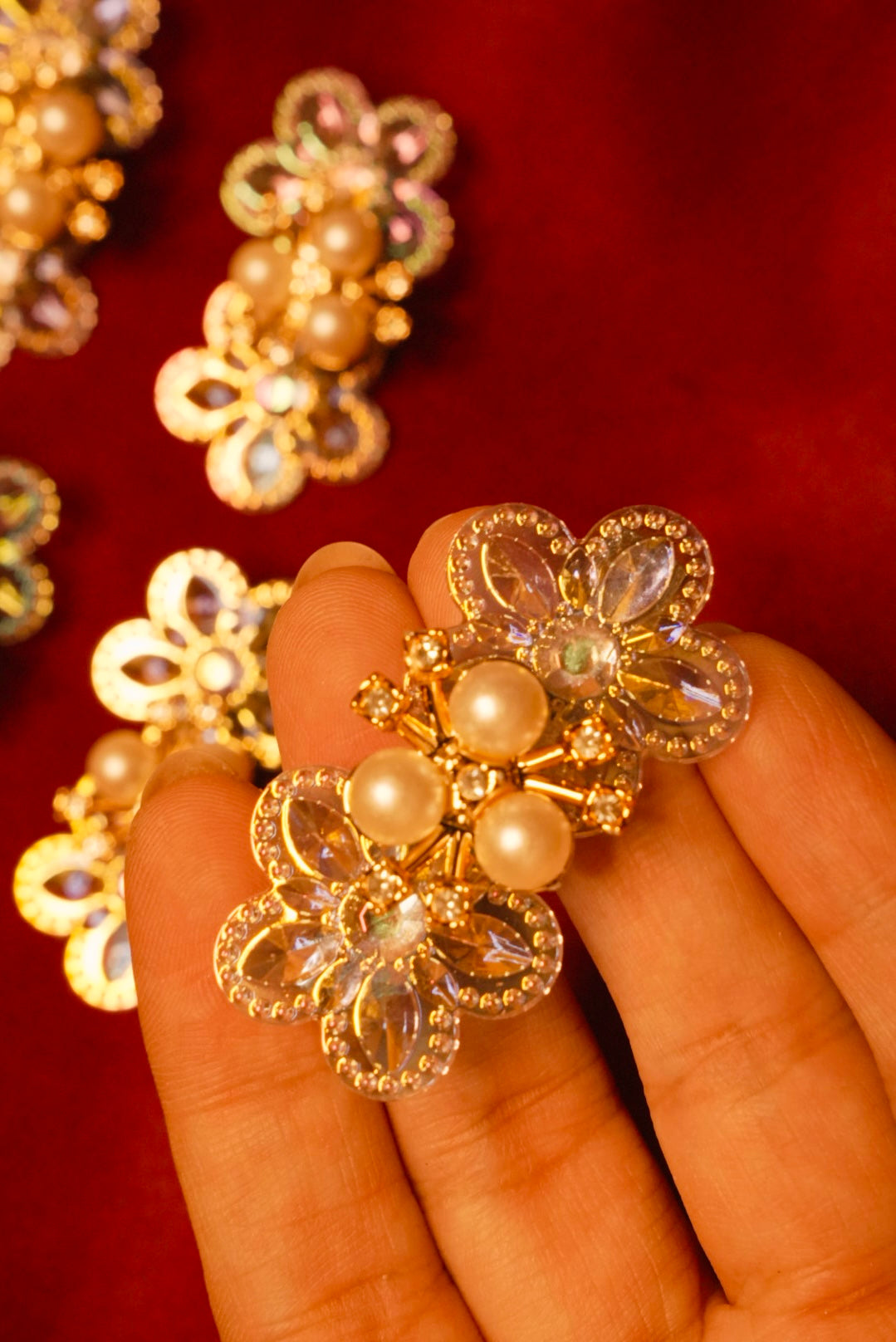 Rainbow Shaded Clips 🩵 ( Set of 6 )