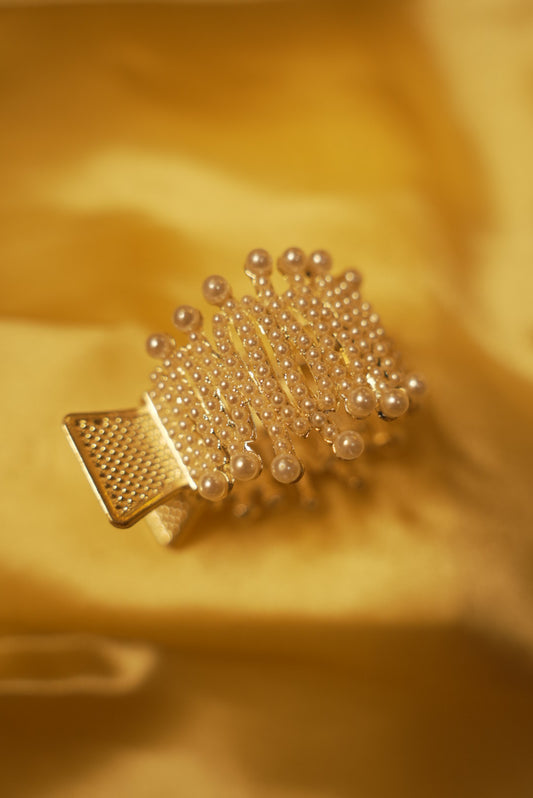Pearly Claw Clip