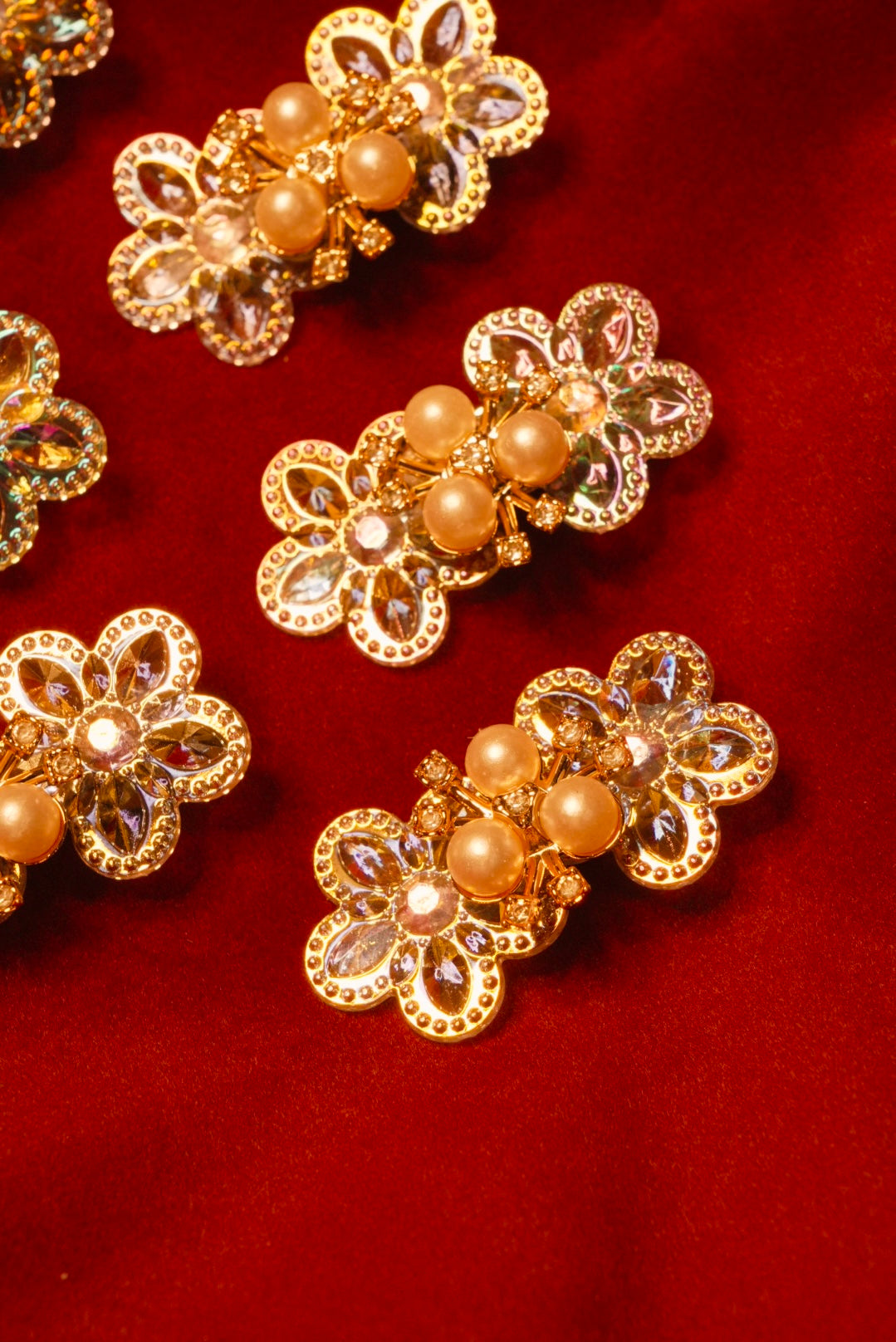 Rainbow Shaded Clips 🩵 ( Set of 6 )