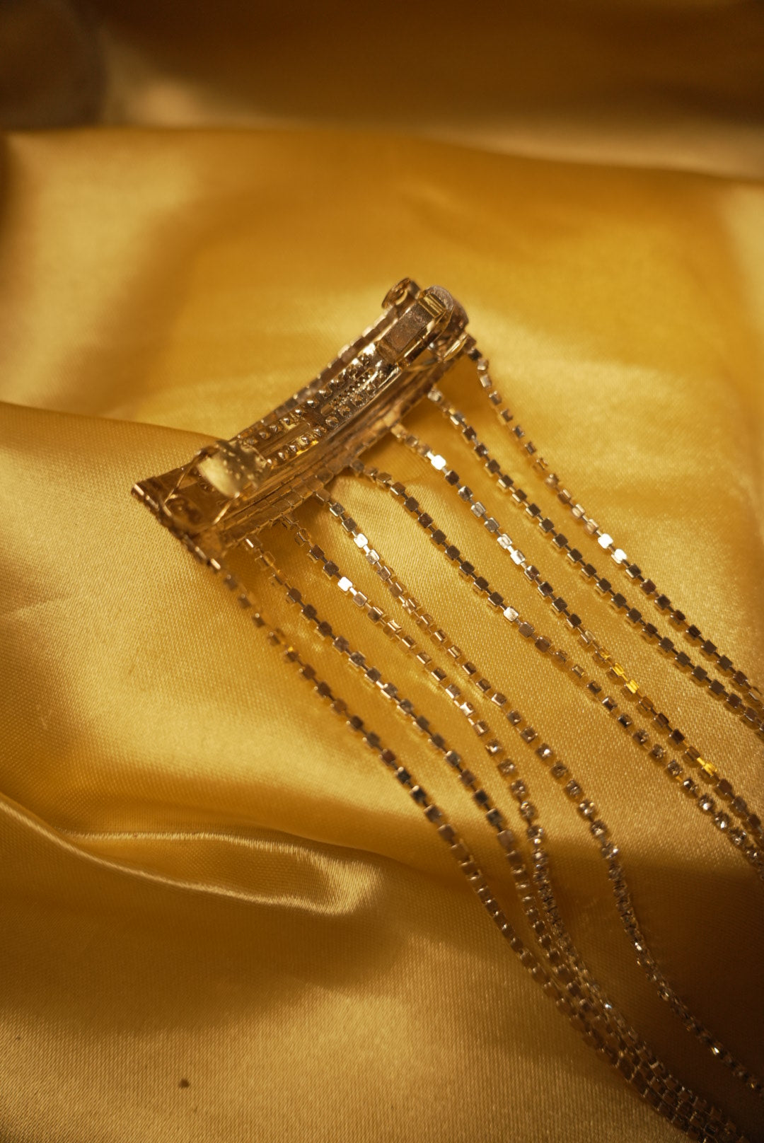 Rhinestones Hanging Clip